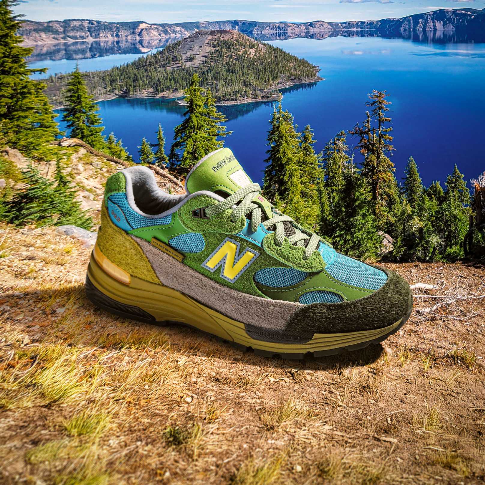 Salehe Bembury x New Balance 992 - New Balance